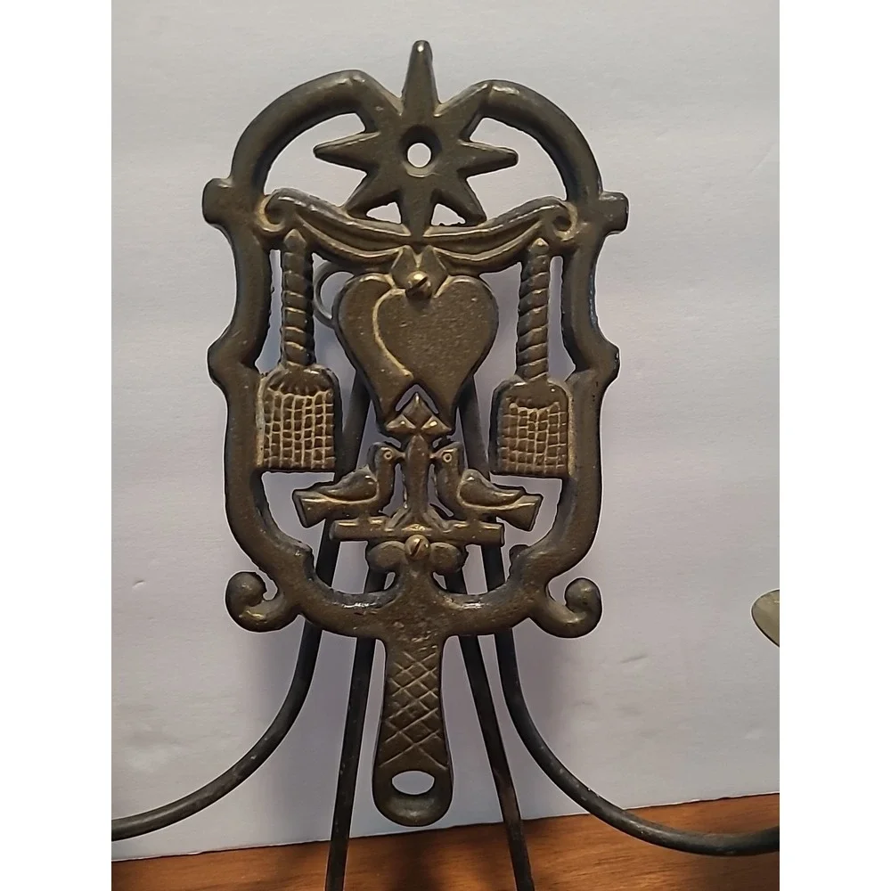 Vtg Pennsylvania Dutch Brass Trivet Wall Sconce 4‎ Candle Holder Unique Decor